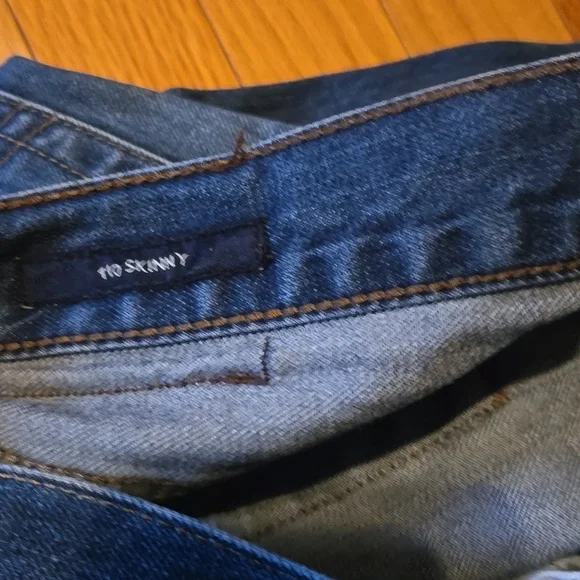 Lucky Brand Denim Jeans Assortment - Picture 6 of 7